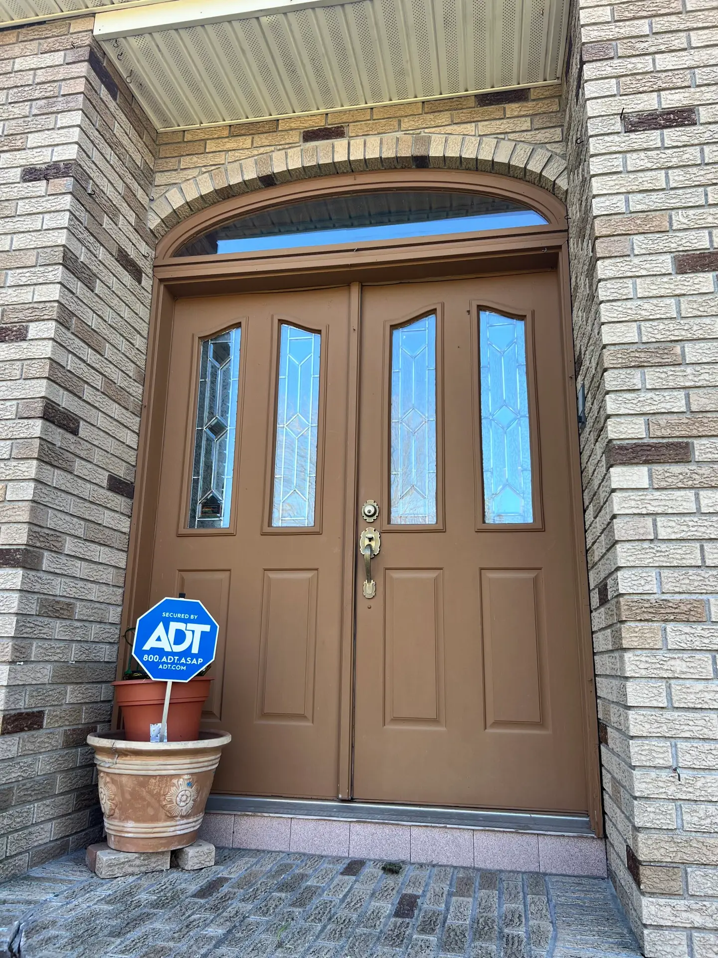 How to paint an exterior door