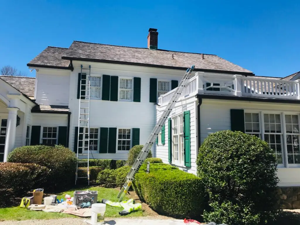 Can you paint fiber cement siding