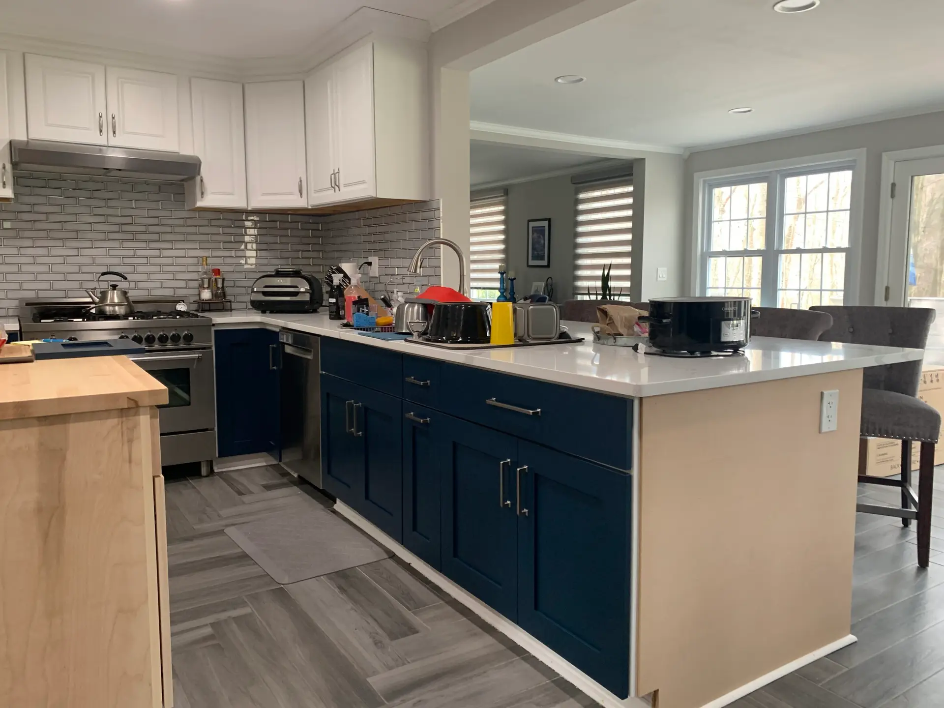 DIY painting kitchen cupboards