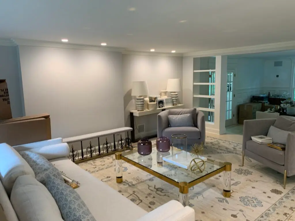 Best Living Room Paint Colors for Light Wood Floors