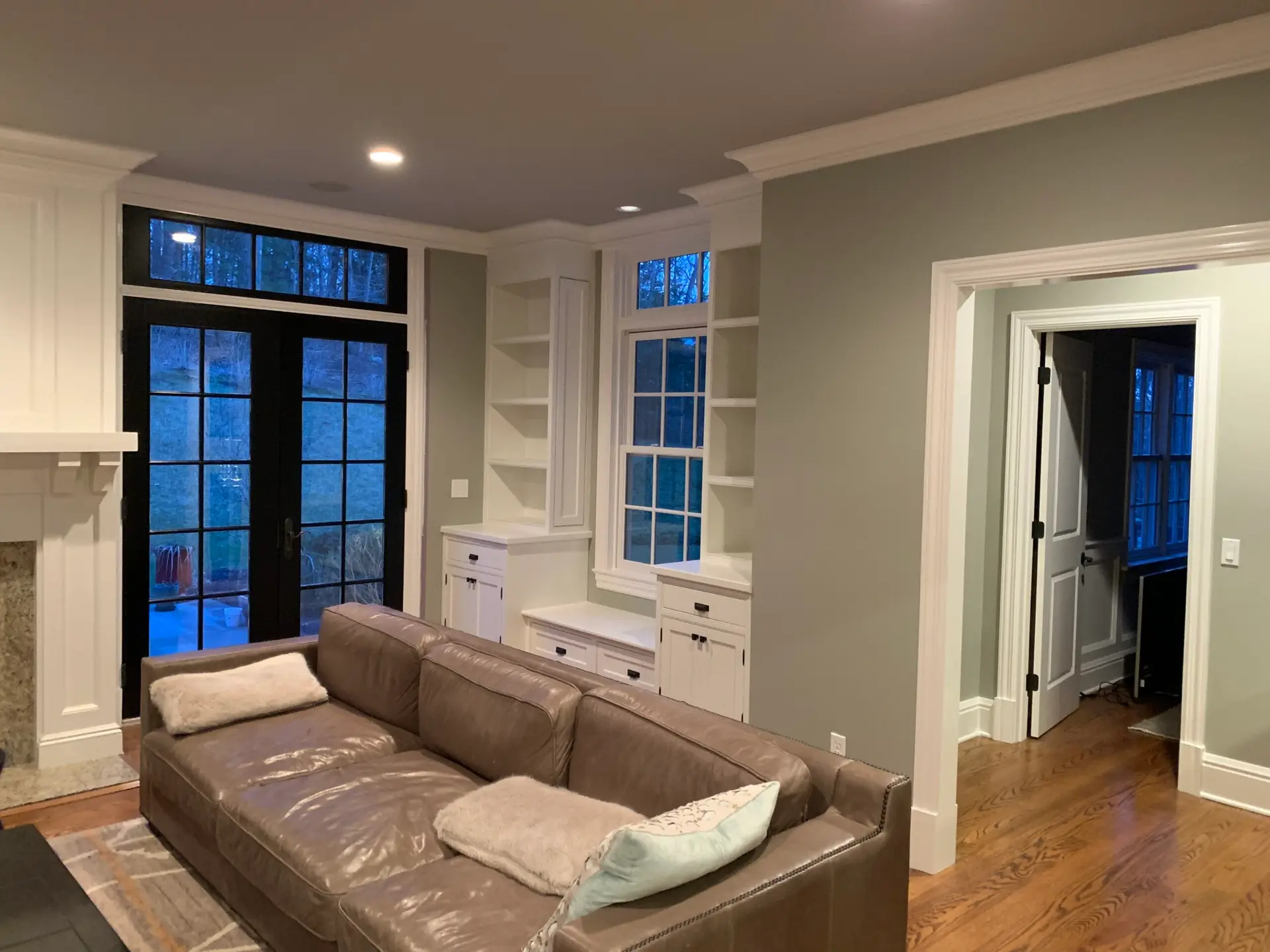 How to Choose Paint Colors for Your Home Interior