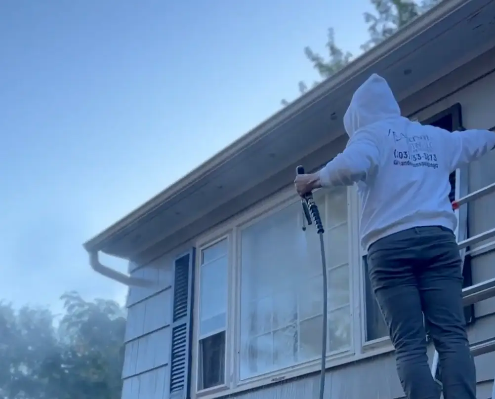 Pressure Wash a House Safely