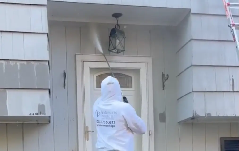 Pressure Washer vs. Power Washer
